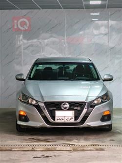 نيسان ألتيما